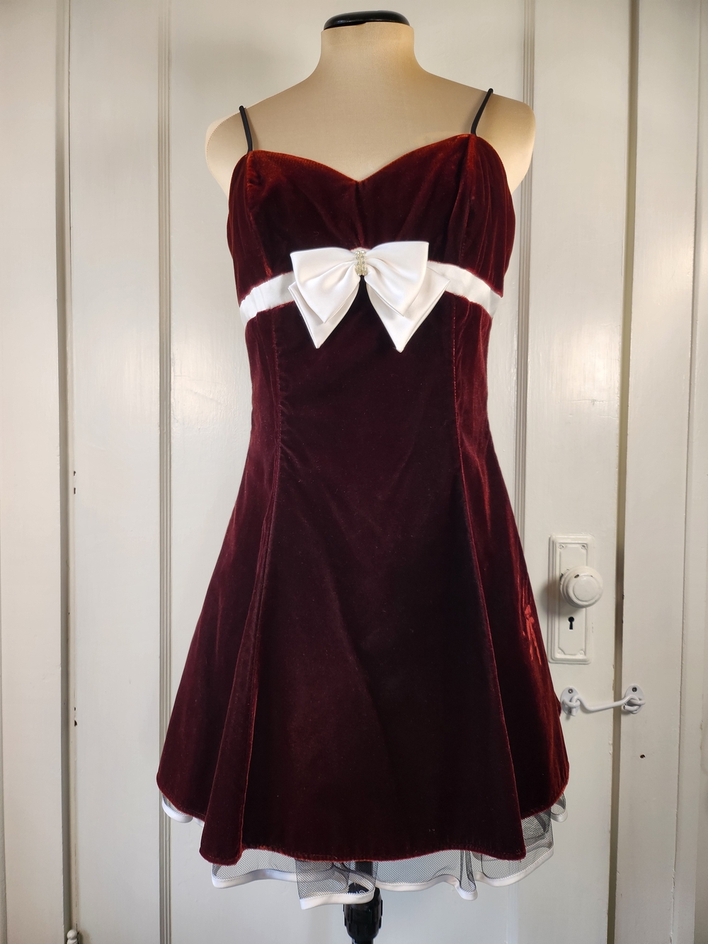 Vtg 90s Y2K Empire Waist Bow Rhinestone Velvet Mini Dress Burgundy